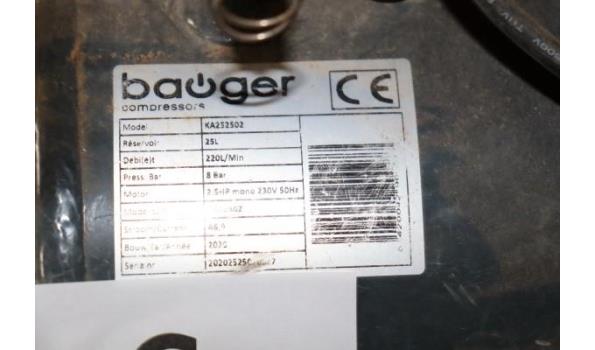 compressor BAUGER, type KA252502 + luchtdarm op haspel